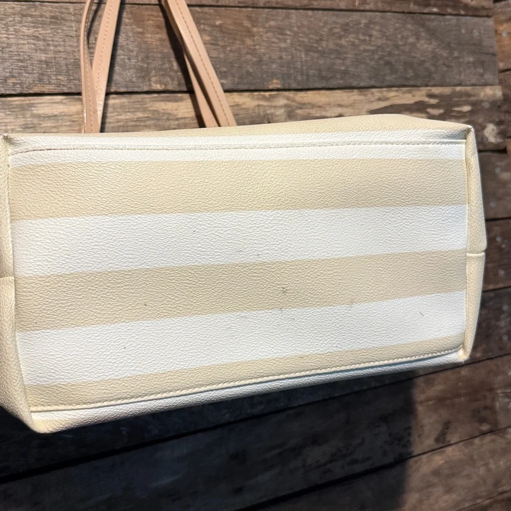 💚❤️Kate Spade Striped Leather Tote Bag Purse